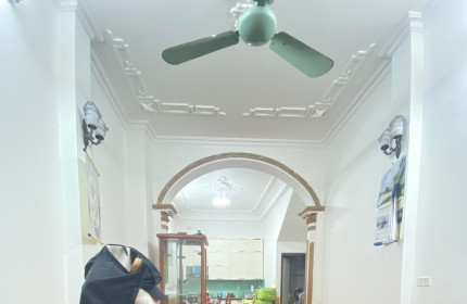 CHO THUÊ NHÀ NGUYÊN CĂN NGÕ 21 TỰU LIỆT, 4 TẦNG, 35M2, 3 NGỦ, 3 WC, GIÁ CHỈ 6.5 TRIỆU